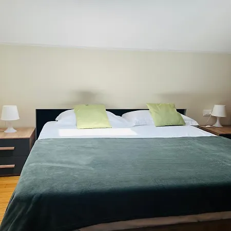 Studio By Eureka Apartment *